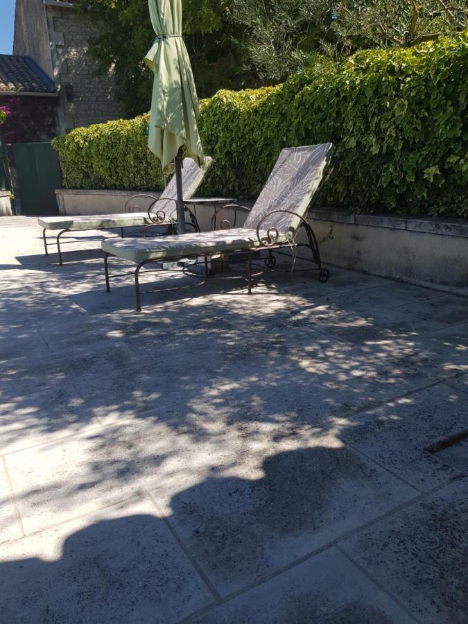 Appartement 2 pers avec accès piscine Saint-Rémy-de-Provence Extérieur photo